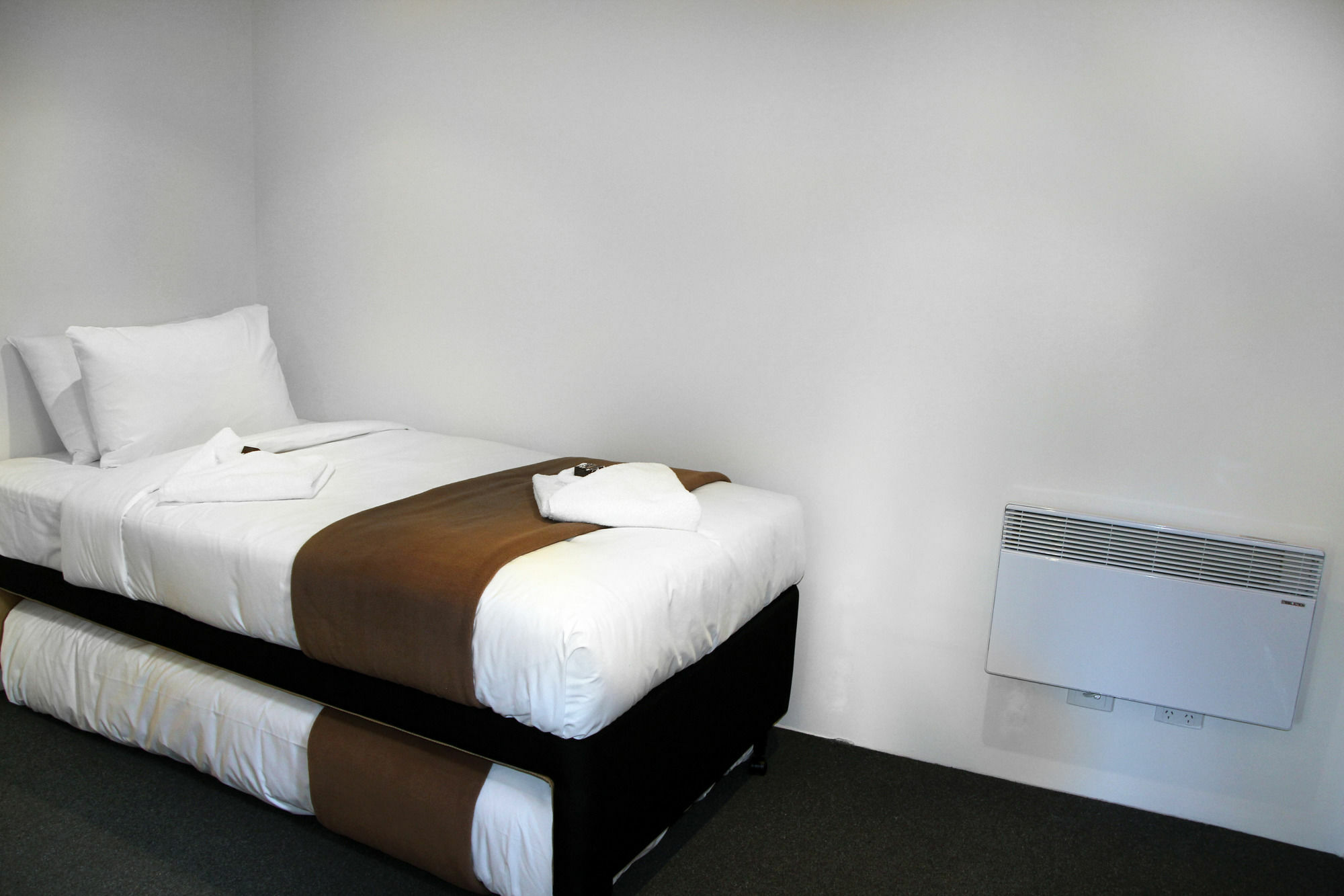 Bay Hotel Apartments Хобарт Экстерьер фото