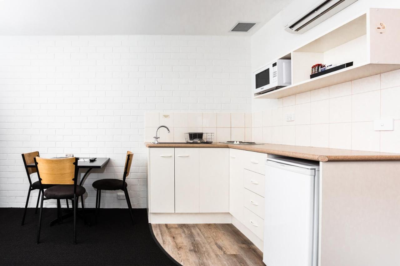 Bay Hotel Apartments Хобарт Экстерьер фото