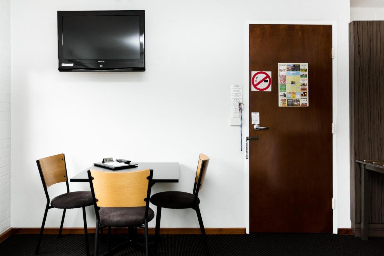 Bay Hotel Apartments Хобарт Экстерьер фото